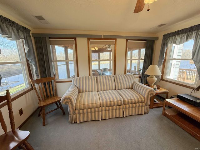 5053 E Robin Court, Monticello, IN 47960