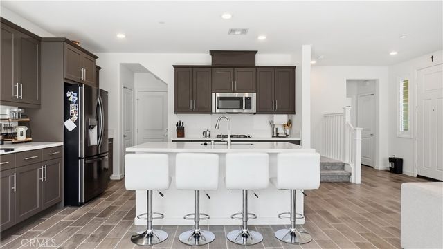 16281 Castello Lane 2, Fontana, CA 92336