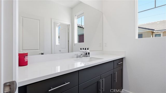 16281 Castello Lane 2, Fontana, CA 92336