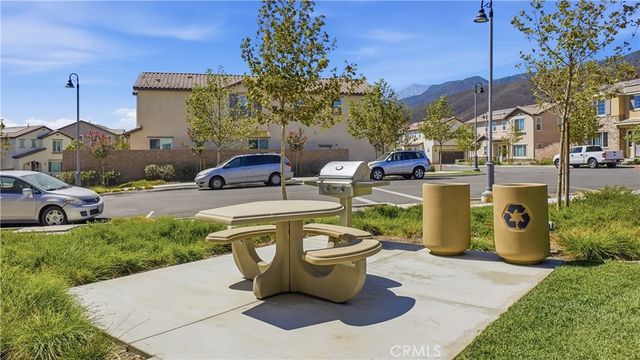 16281 Castello Lane 2, Fontana, CA 92336
