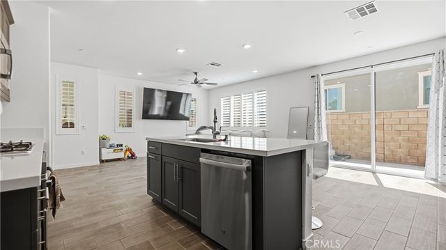 16281 Castello Lane 2, Fontana, CA 92336