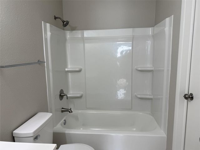 13902 Buckingham Drive B, Tomball, TX 77375