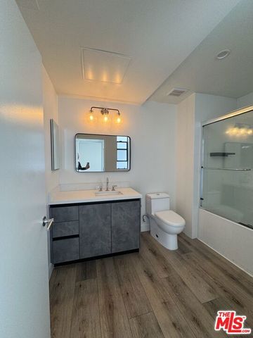 919 Harvard Boulevard 205, Los Angeles, CA 90006