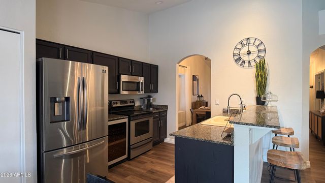 15201 N 61ST Avenue, Glendale, AZ 85306