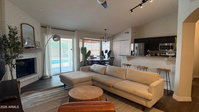 15201 N 61ST Avenue, Glendale, AZ 85306