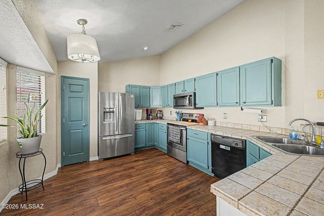 4686 W Lessing Lane, Tucson, AZ 85742