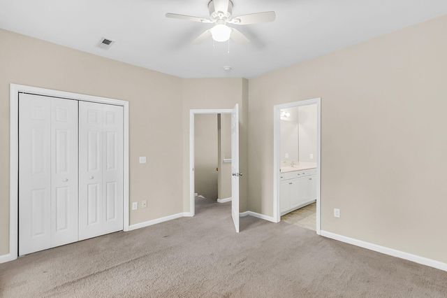 4668 Palm View Circle, North Charleston, SC 29418