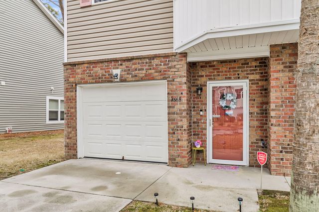 4668 Palm View Circle, North Charleston, SC 29418