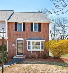 320 Newbury Street 507, Danvers, MA 01923