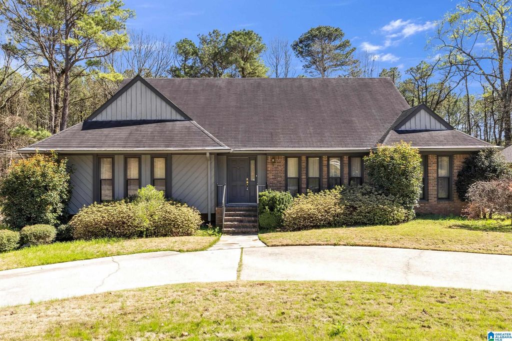 1349 ATKINS TRIMM BOULEVARD, Hoover, AL 35226