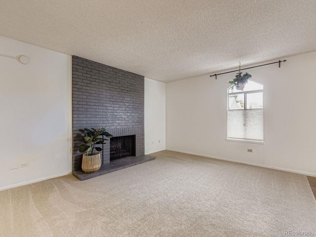 3323 S Monaco Street D, Denver, CO 80222