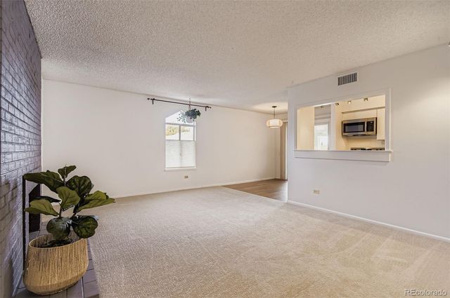 3323 S Monaco Street D, Denver, CO 80222