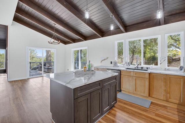 17611 Patricia Way, Grass Valley, CA 95949