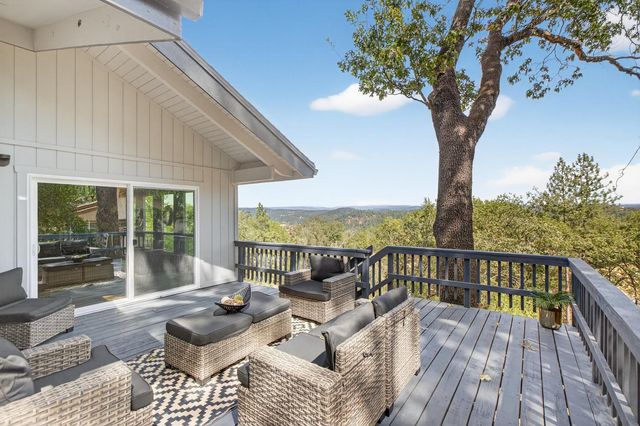 17611 Patricia Way, Grass Valley, CA 95949