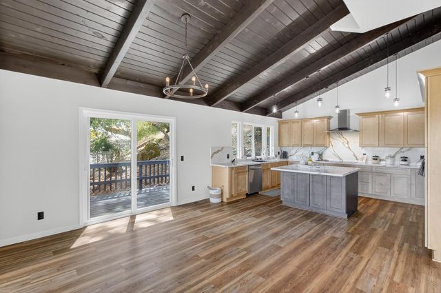 17611 Patricia Way, Grass Valley, CA 95949