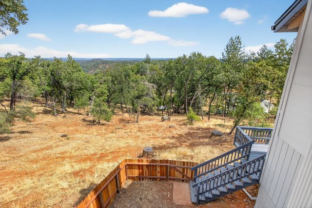 17611 Patricia Way, Grass Valley, CA 95949
