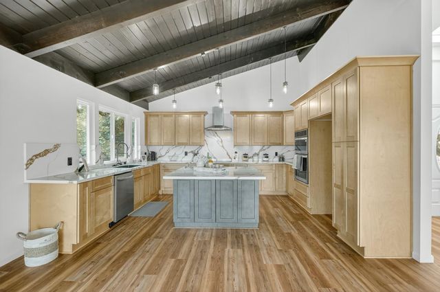 17611 Patricia Way, Grass Valley, CA 95949