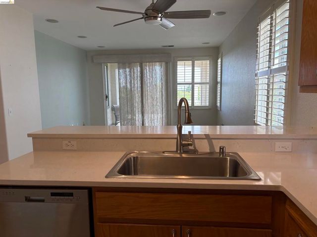 1481 Bismarck Ln, Brentwood, CA 94513