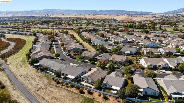 1481 Bismarck Ln, Brentwood, CA 94513