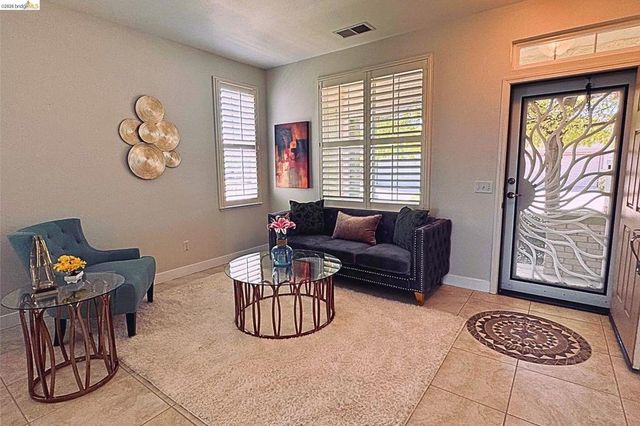1481 Bismarck Ln, Brentwood, CA 94513