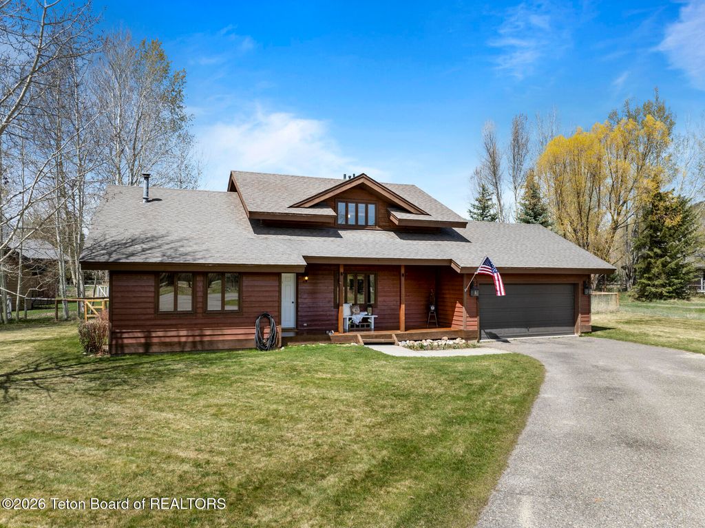 4085 BALSAM Lane, Jackson, WY 83001 photo 2