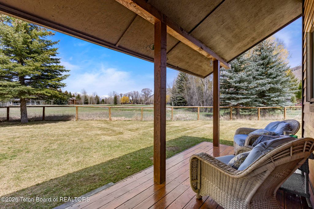 4085 BALSAM Lane, Jackson, WY 83001 photo 21