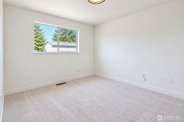 32434 49th Avenue SW, Federal Way, WA 98023