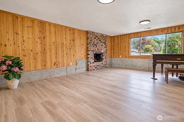 32434 49th Avenue SW, Federal Way, WA 98023