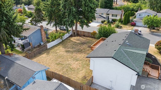 32434 49th Avenue SW, Federal Way, WA 98023