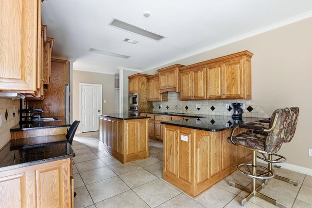 110 River Valley Loop, Maumelle, AR 72113