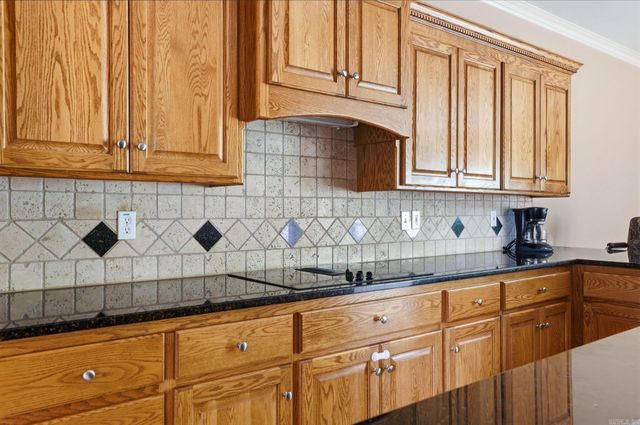 110 River Valley Loop, Maumelle, AR 72113