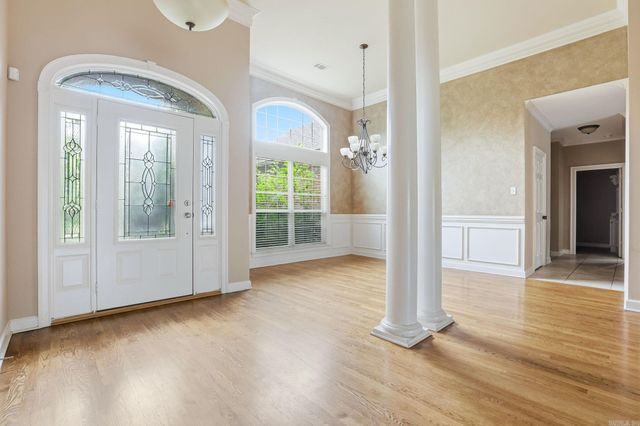 110 River Valley Loop, Maumelle, AR 72113