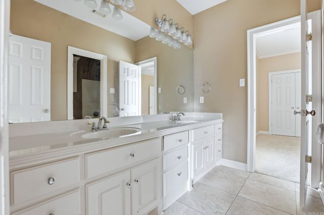 110 River Valley Loop, Maumelle, AR 72113