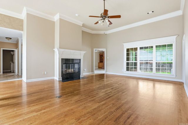 110 River Valley Loop, Maumelle, AR 72113