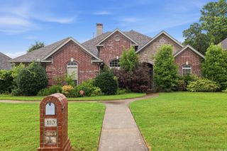 110 River Valley Loop, Maumelle, AR 72113