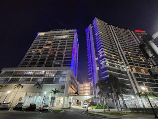 1720 Harrison Street 16b, Hollywood, FL 33020