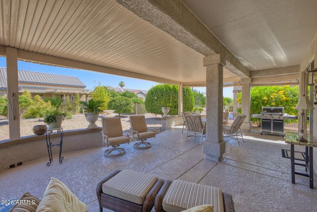 16280 W STARRY SKY Drive, Surprise, AZ 85374
