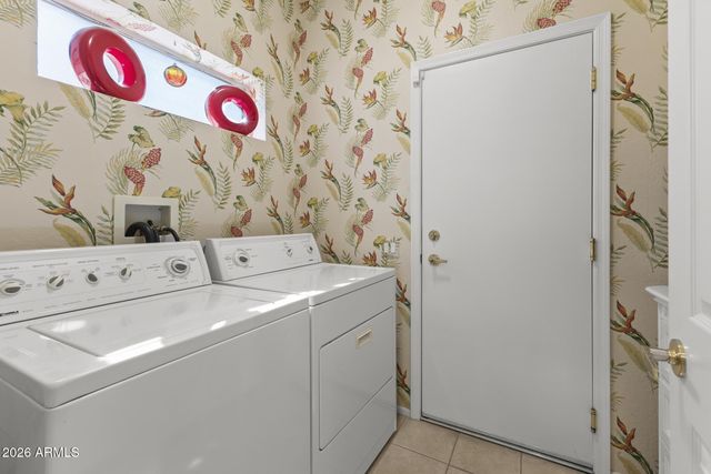 16280 W STARRY SKY Drive, Surprise, AZ 85374
