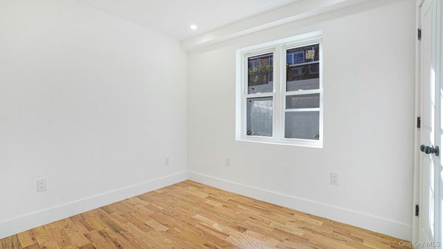 1011 E 221st Street, Bronx, NY 10469