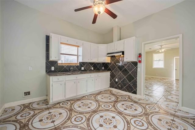 4003 New Orleans Street, Houston, TX 77020