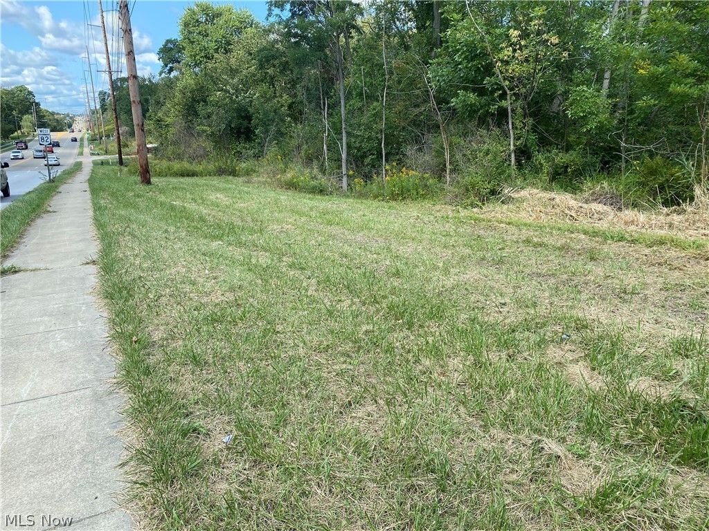 13525 Royalton Road, Strongsville, OH 44136