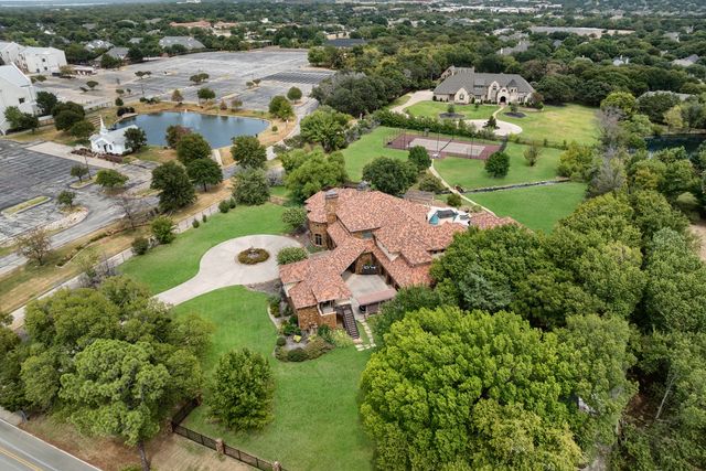 211 Pine Drive, Southlake, TX 76092