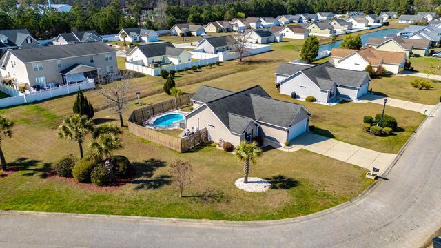 527 Cottage Oaks Circle, Myrtle Beach, SC 29579