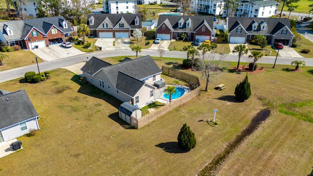 527 Cottage Oaks Circle, Myrtle Beach, SC 29579