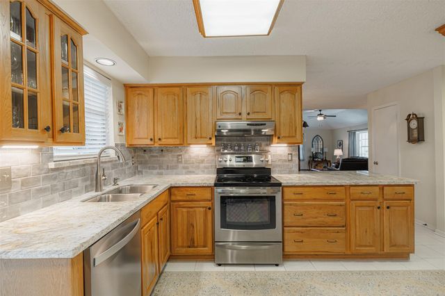 619 Rolling Mill Drive, Sugar Land, TX 77498