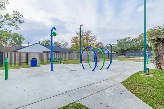 619 Rolling Mill Drive, Sugar Land, TX 77498