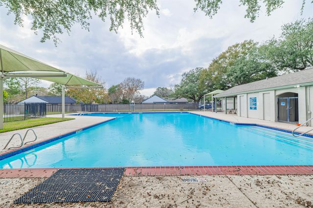 619 Rolling Mill Drive, Sugar Land, TX 77498