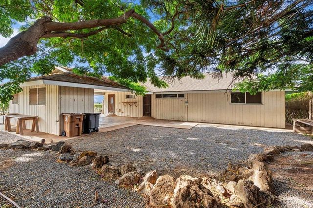 345 Auhana Rd, Kihei, HI 96753
