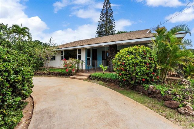 345 Auhana Rd, Kihei, HI 96753