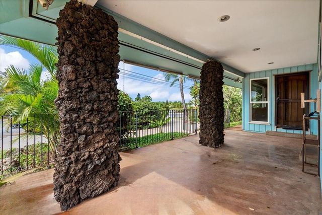 345 Auhana Rd, Kihei, HI 96753